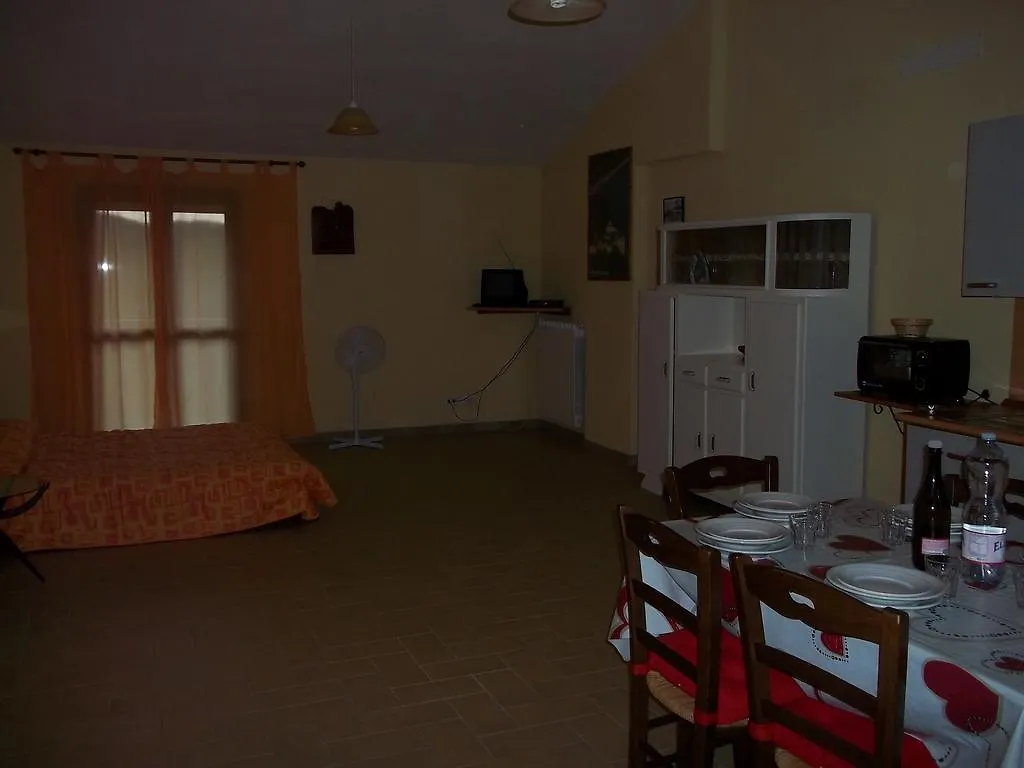 Appartement Caddelovi à Fibbialla